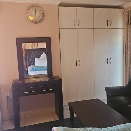Kamp David Lodge Johannesburg Dış mekan fotoğraf